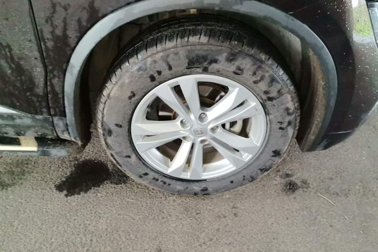 Used Renault Koleos 2018 2.0L Two-Wheel-Drive Luxury Edition Right Front Wheel Hub