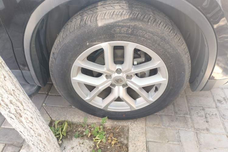 Used Renault Koleos 2018 2.5L Two-Wheel Drive Prestige Edition Right Front Wheel Hub