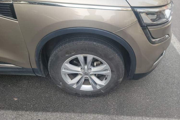 Used Renault Koleos 2018 2.0L Two-Wheel-Drive Luxury Edition Right Front Wheel Hub