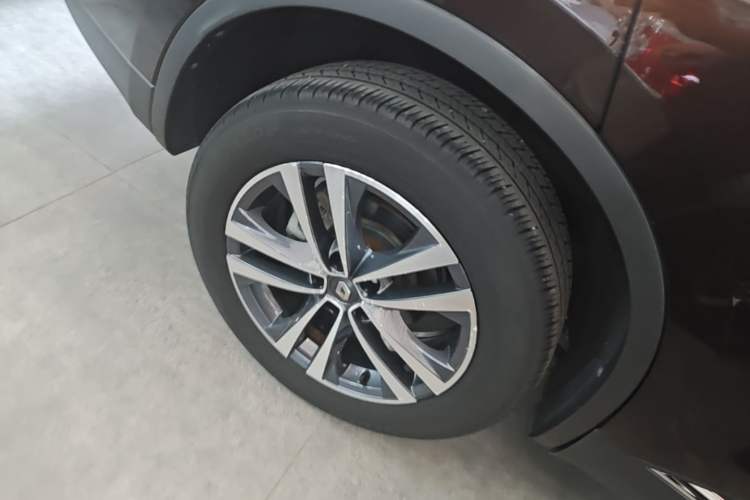 Used Renault Koleos 2018 2.0L Two-Wheel Drive 120th Anniversary Limited Edition Right Rear Wheel Hub