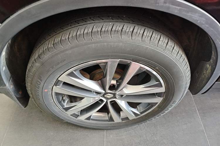 Used Renault Koleos 2018 2.0L Two-Wheel Drive 120th Anniversary Limited Edition Right Rear Wheel Hub