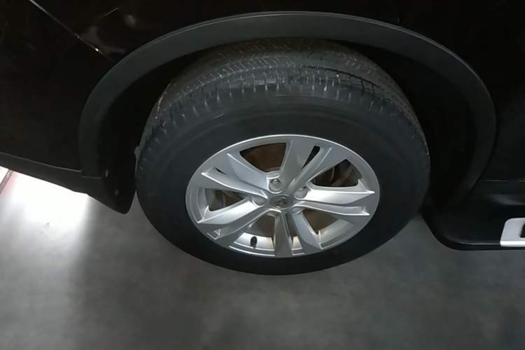 Used Renault Koleos 2018 2.0L Two-Wheel Drive Leading Edition Right Rear Wheel Hub