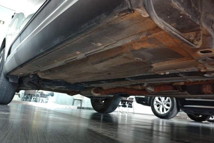 Used Renault Koleos 2018 2.0L Two-Wheel Drive 120th Anniversary Limited Edition Right Side Sill