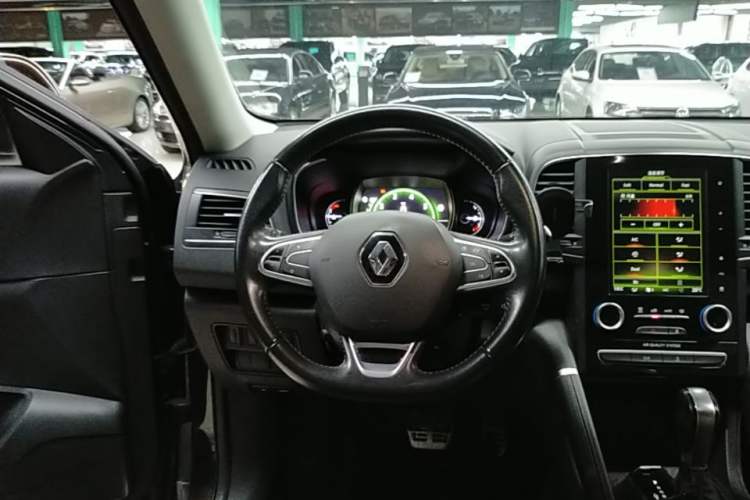 Used Renault Koleos 2018 2.5L Two-Wheel Drive 120th Anniversary Limited Edition Steering Wheel