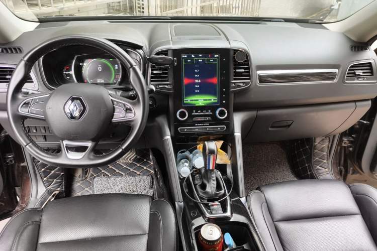 Used Renault Koleos 2018 2.5L Four-Wheel Drive Ultimate Edition Center Console