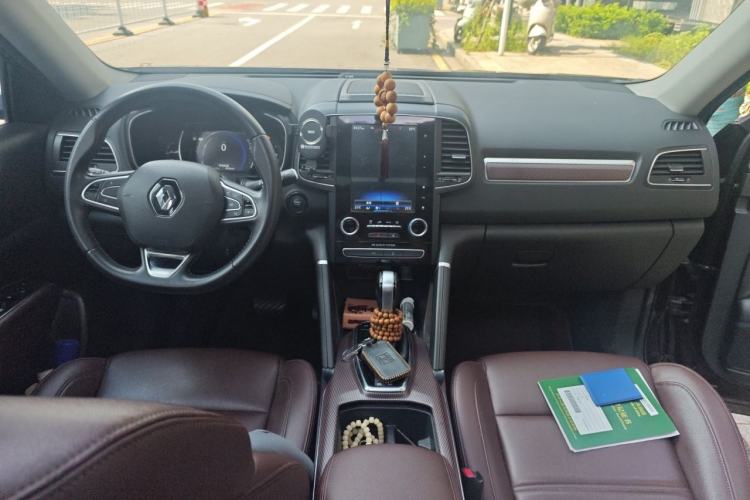 Used Renault Koleos 2018 2.0L Two-Wheel-Drive Luxury Edition Center Console