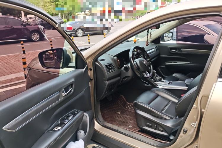 Used Renault Koleos 2018 2.0L Two-Wheel-Drive Luxury Edition Driver Seat