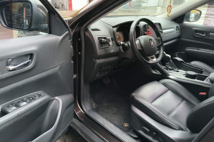 Used Renault Koleos 2018 2.5L Two-Wheel Drive Prestige Edition Driver Seat
