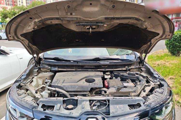 Used Renault Koleos 2018 2.0L Two-Wheel-Drive Luxury Edition Engine Bay