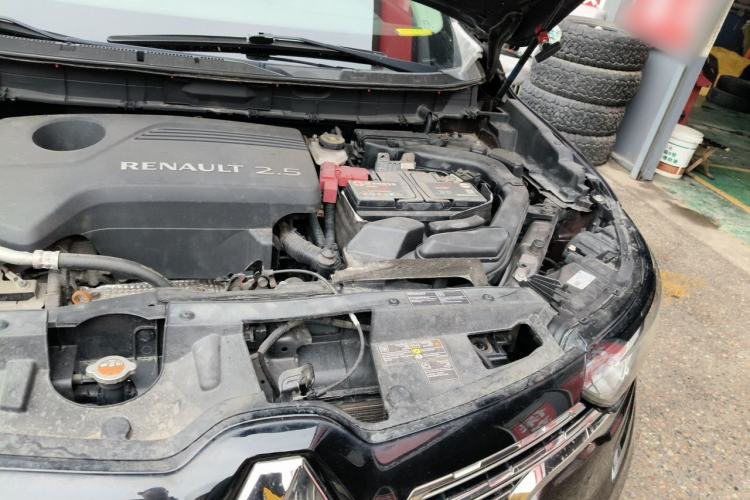 Used Renault Koleos 2018 2.5L Two-Wheel Drive Prestige Edition Engine Bay Left