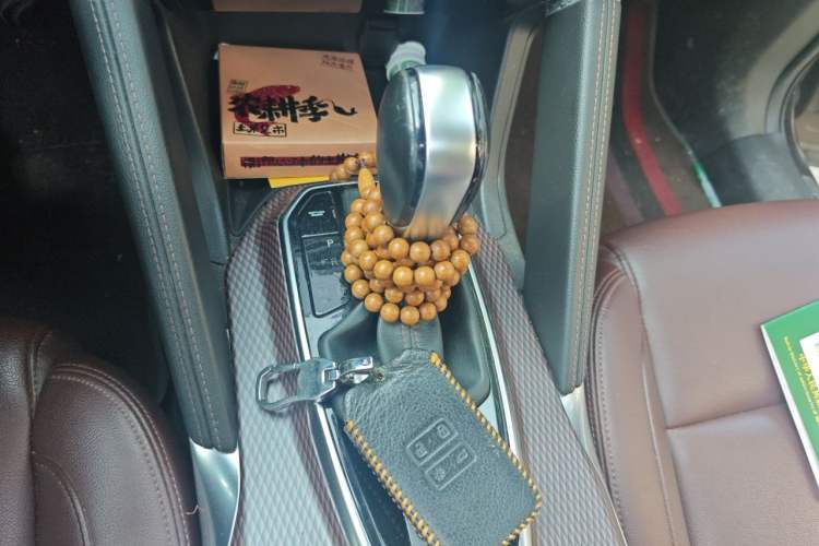 Used Renault Koleos 2018 2.0L Two-Wheel-Drive Luxury Edition Gear Lever