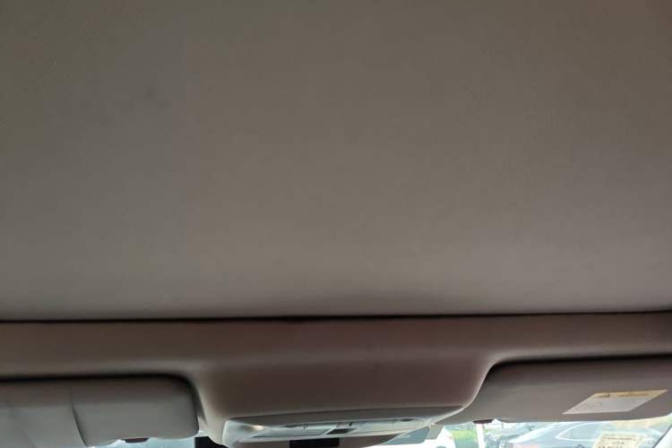 Used Renault Koleos 2018 2.0L Two-Wheel-Drive Luxury Edition Headliner