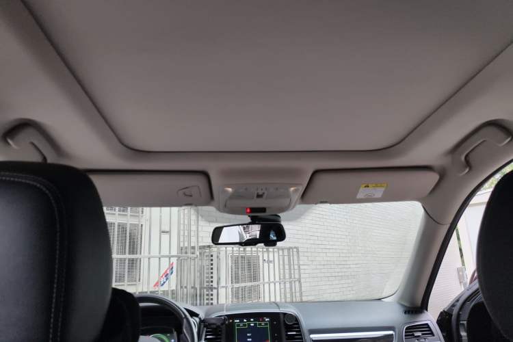 Used Renault Koleos 2018 2.5L Four-Wheel Drive Ultimate Edition Headliner