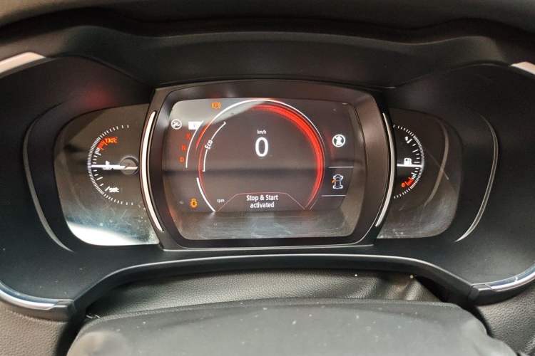 Used Renault Koleos 2018 2.0L Two-Wheel-Drive Luxury Edition Instrument Cluster