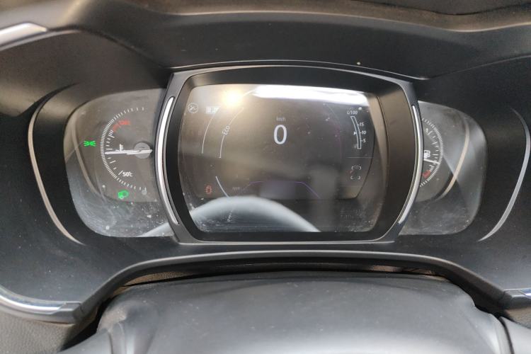 Used Renault Koleos 2018 2.0L Two-Wheel-Drive Luxury Edition Instrument Cluster