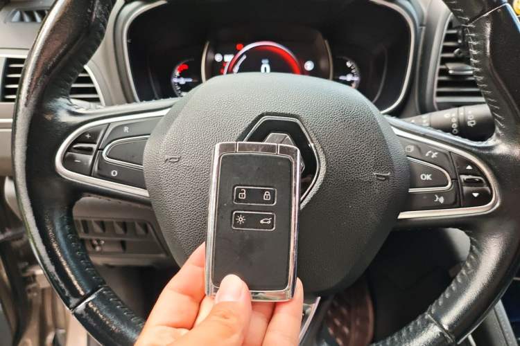 Used Renault Koleos 2018 2.0L Two-Wheel-Drive Luxury Edition Vehicle Key