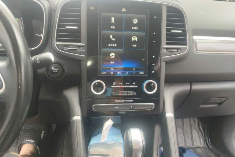 Used Renault Koleos 2018 2.5L Four-Wheel Drive Prestige Edition Audio And AC Panel