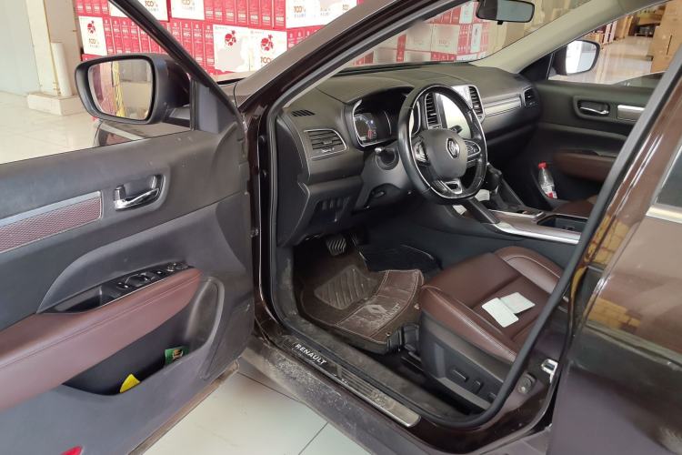 Used Renault Koleos 2018 2.0L Two-Wheel Drive 120th Anniversary Limited Edition Driver Seat