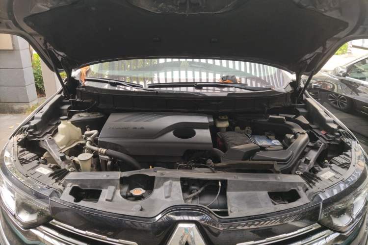 Used Renault Koleos 2018 2.0L Two-Wheel Drive 120th Anniversary Limited Edition Engine Bay