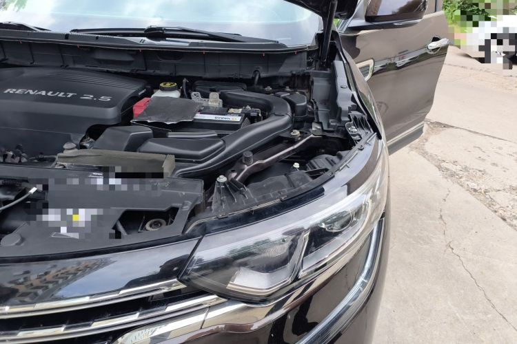 Used Renault Koleos 2018 2.5L Four-Wheel Drive Prestige Edition Engine Bay Left