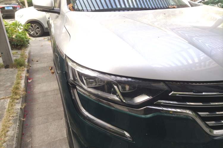 Used Renault Koleos 2018 2.0L Two-Wheel Drive 120th Anniversary Limited Edition Right Front Headlight