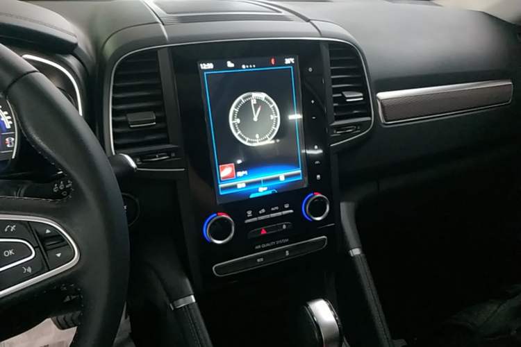 Used Renault Koleos 2018 2.0L Two-Wheel Drive 120th Anniversary Limited Edition Audio And AC Panel