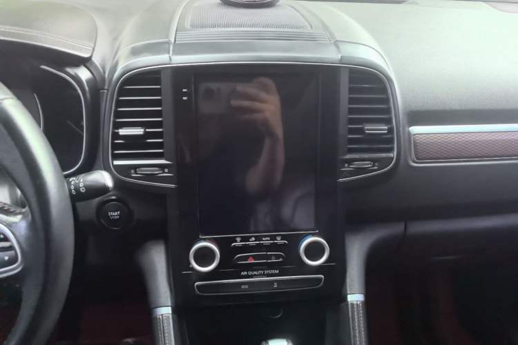 Used Renault Koleos 2018 2.0L Two-Wheel Drive 120th Anniversary Limited Edition Audio And AC Panel