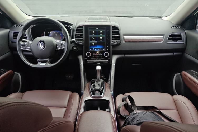 Used Renault Koleos 2018 2.5L Two-Wheel Drive 120th Anniversary Limited Edition Center Console