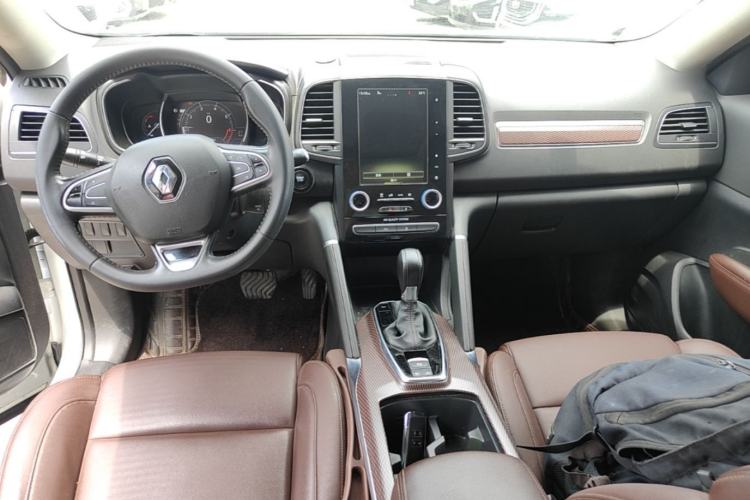Used Renault Koleos 2018 2.0L Two-Wheel Drive 120th Anniversary Limited Edition Center Console