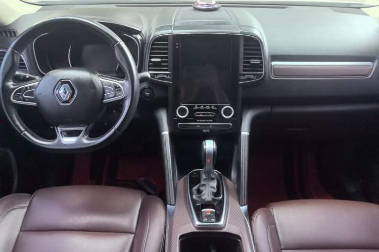 Used Renault Koleos 2018 2.0L Two-Wheel Drive 120th Anniversary Limited Edition Center Console