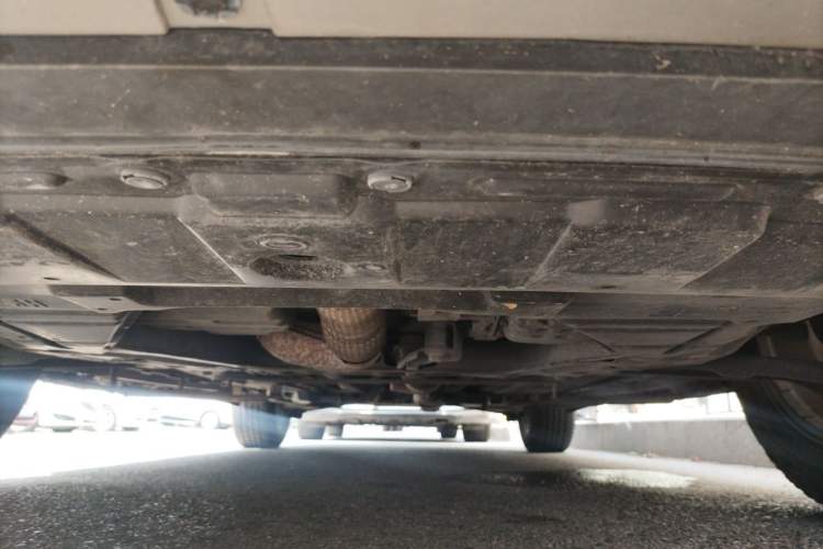 Used Renault Koleos 2018 2.5L Four-Wheel Drive Ultimate Edition Chassis Front