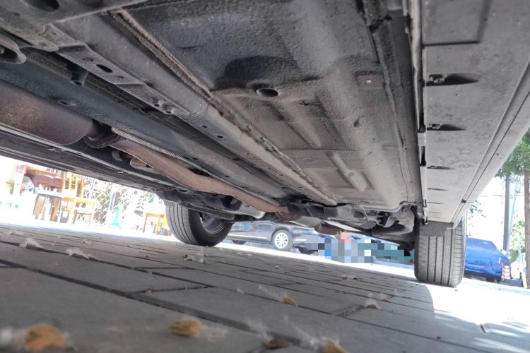 Used Renault Koleos 2018 2.0L Two-Wheel Drive 120th Anniversary Limited Edition Chassis Front Left
