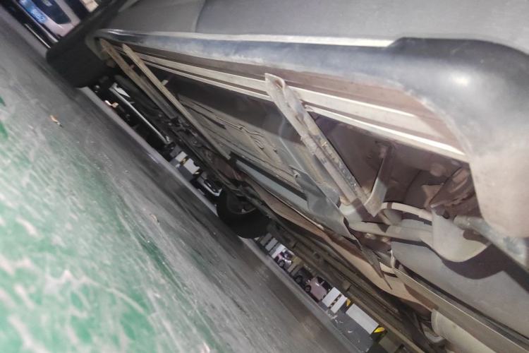 Used Renault Koleos 2018 2.0L Two-Wheel Drive Comfort Edition Chassis Rear Left