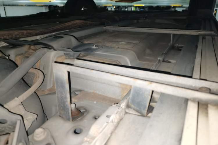 Used Renault Koleos 2018 2.0L Two-Wheel Drive Leading Edition Chassis Rear Left