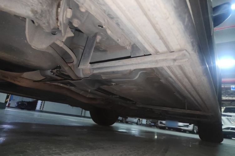 Used Renault Koleos 2018 2.0L Two-Wheel Drive Comfort Edition Chassis Rear Right