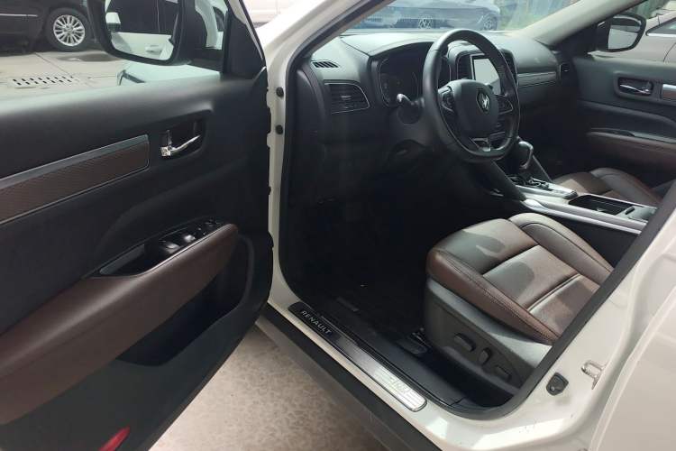 Used Renault Koleos 2018 2.0L Two-Wheel Drive 120th Anniversary Limited Edition Driver Seat