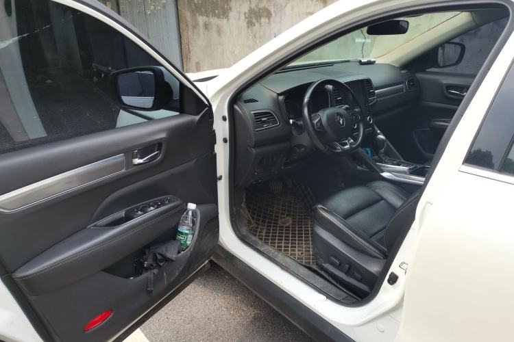 Used Renault Koleos 2018 2.0L Two-Wheel-Drive Luxury Edition Driver Seat
