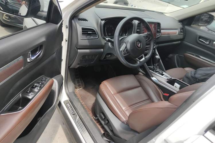 Used Renault Koleos 2018 2.0L Two-Wheel Drive 120th Anniversary Limited Edition Driver Seat