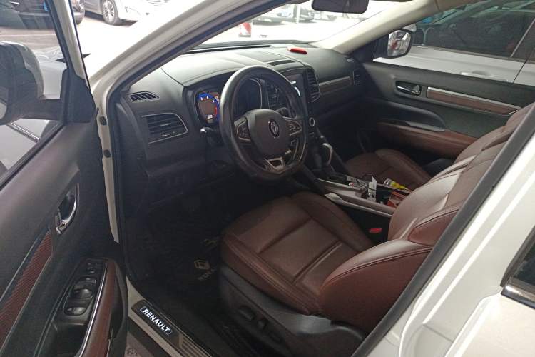 Used Renault Koleos 2018 2.0L Two-Wheel Drive 120th Anniversary Limited Edition Driver Seat