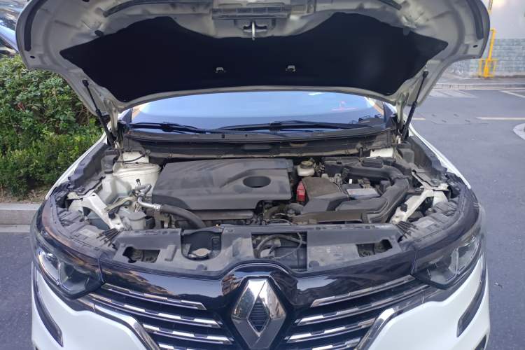 Used Renault Koleos 2018 2.0L Two-Wheel-Drive Luxury Edition Engine Bay