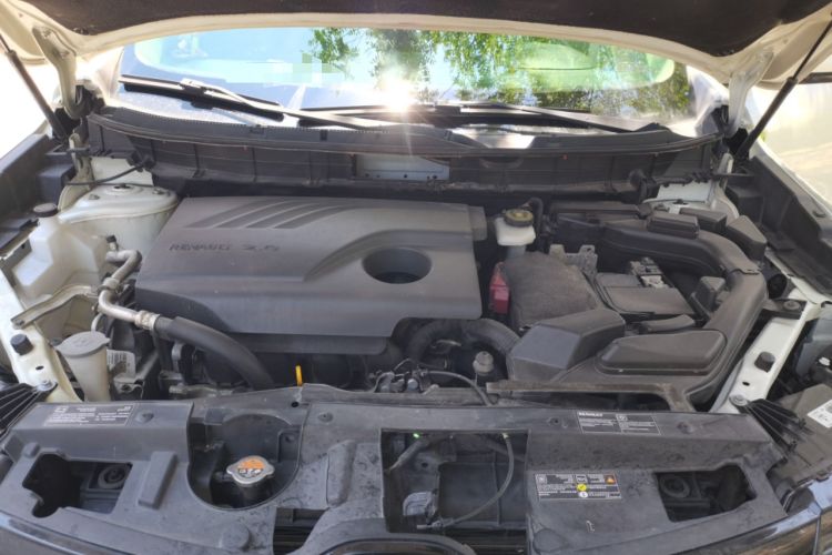 Used Renault Koleos 2018 2.0L Two-Wheel-Drive Luxury Edition Engine Bay