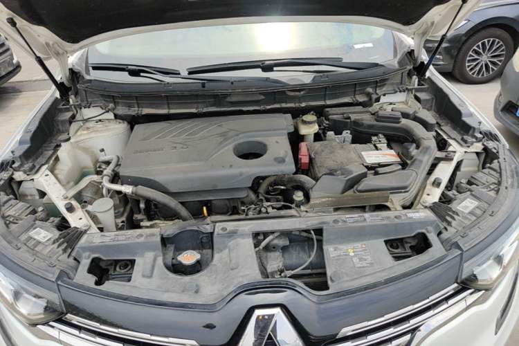 Used Renault Koleos 2018 2.0L Two-Wheel Drive 120th Anniversary Limited Edition Engine Bay