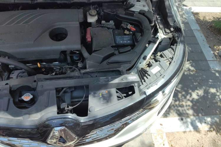 Used Renault Koleos 2018 2.0L Two-Wheel Drive 120th Anniversary Limited Edition Engine Bay Left
