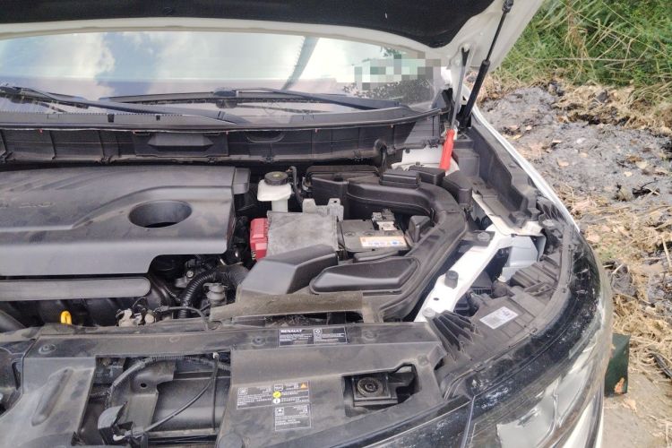 Used Renault Koleos 2018 2.0L Two-Wheel Drive 120th Anniversary Limited Edition Engine Bay Left