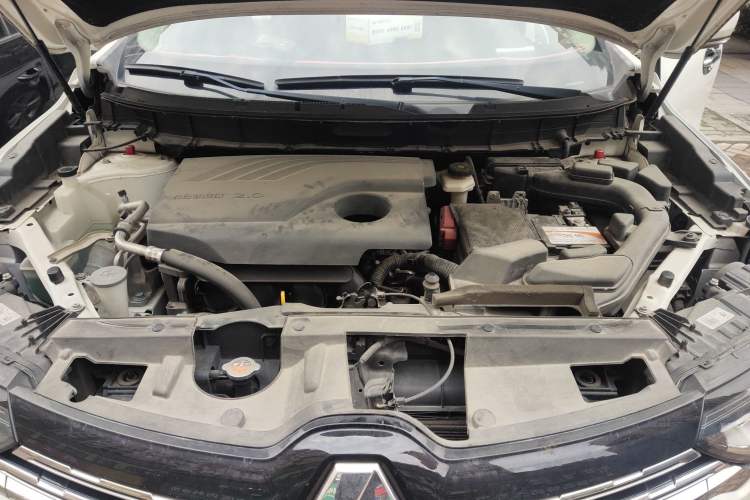Used Renault Koleos 2018 2.0L Two-Wheel-Drive Luxury Edition Engine Bay