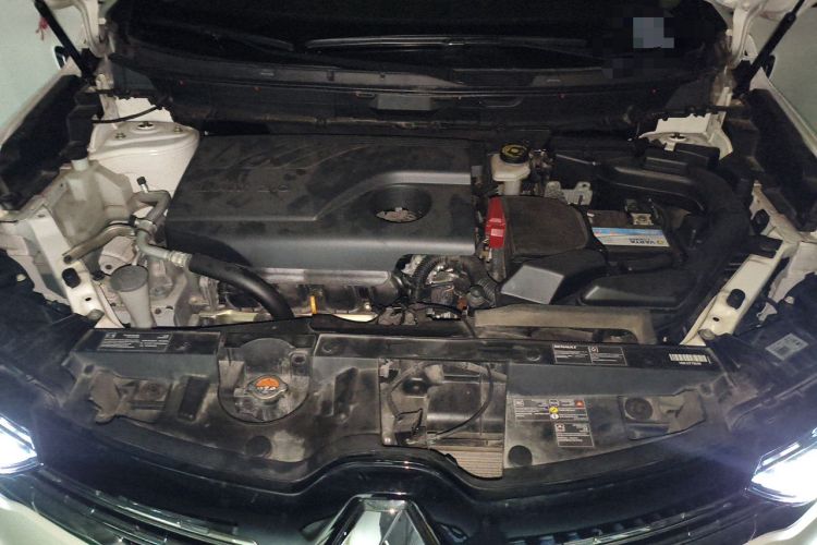 Used Renault Koleos 2018 2.0L Two-Wheel-Drive Luxury Edition Engine Bay