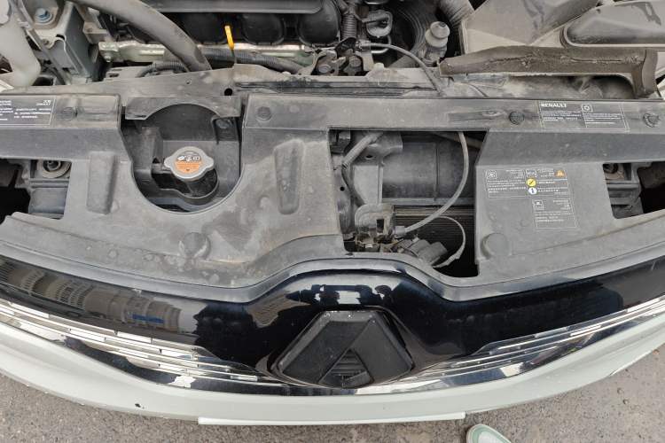 Used Renault Koleos 2018 2.0L Two-Wheel Drive 120th Anniversary Limited Edition Engine Bay