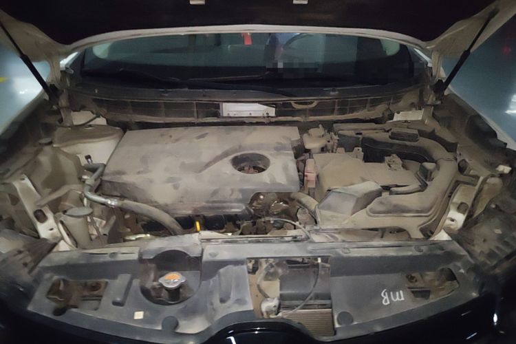 Used Renault Koleos 2018 2.0L Two-Wheel-Drive Luxury Edition Engine Bay