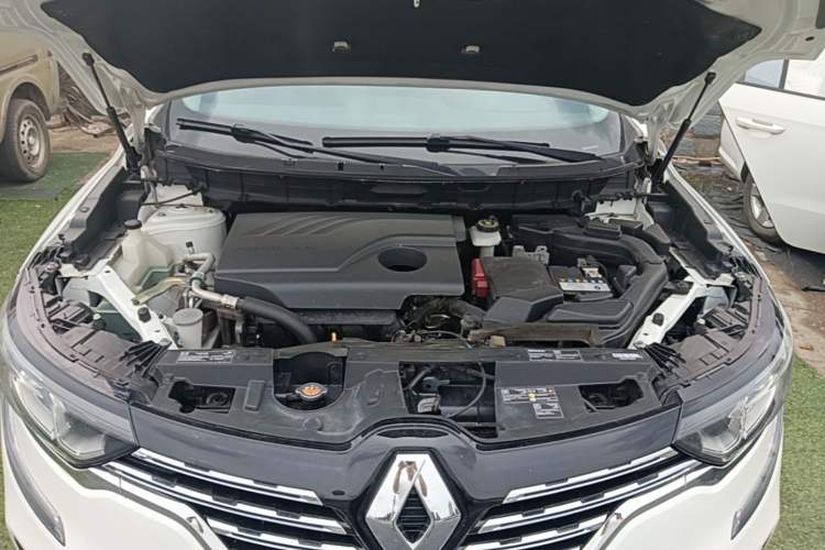 Used Renault Koleos 2018 2.0L Two-Wheel-Drive Luxury Edition Engine Bay
