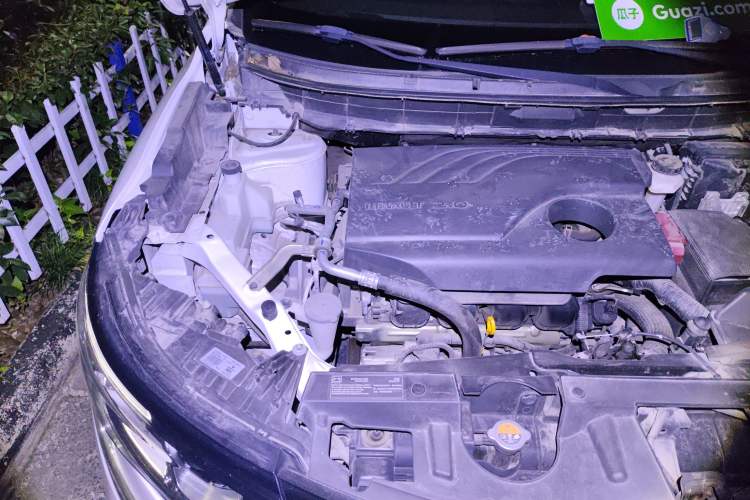 Used Renault Koleos 2018 2.0L Two-Wheel Drive 120th Anniversary Limited Edition Engine Bay Right